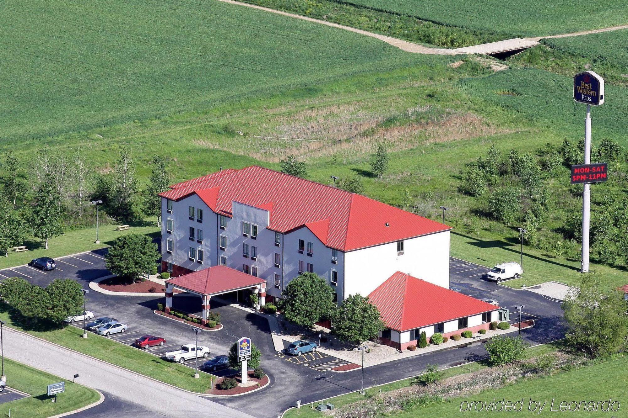 Holiday Inn Express & Suites Evansville North By Ihg Warrenton Buitenkant foto