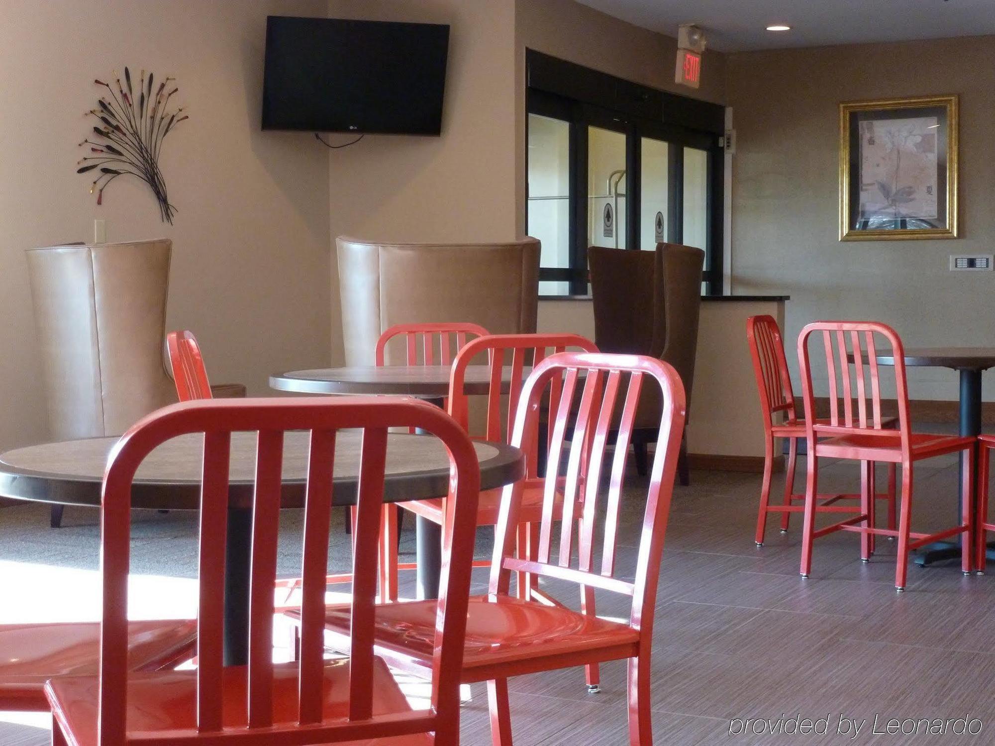 Holiday Inn Express & Suites Evansville North By Ihg Warrenton Restaurant foto