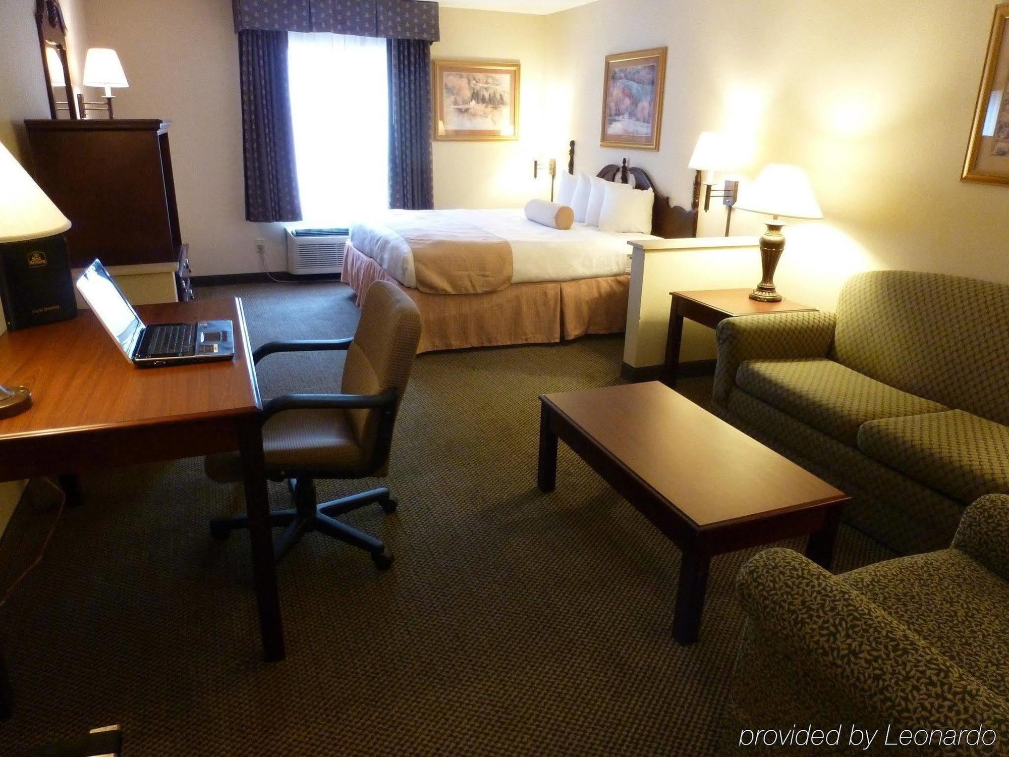 Holiday Inn Express & Suites Evansville North By Ihg Warrenton Kamer foto