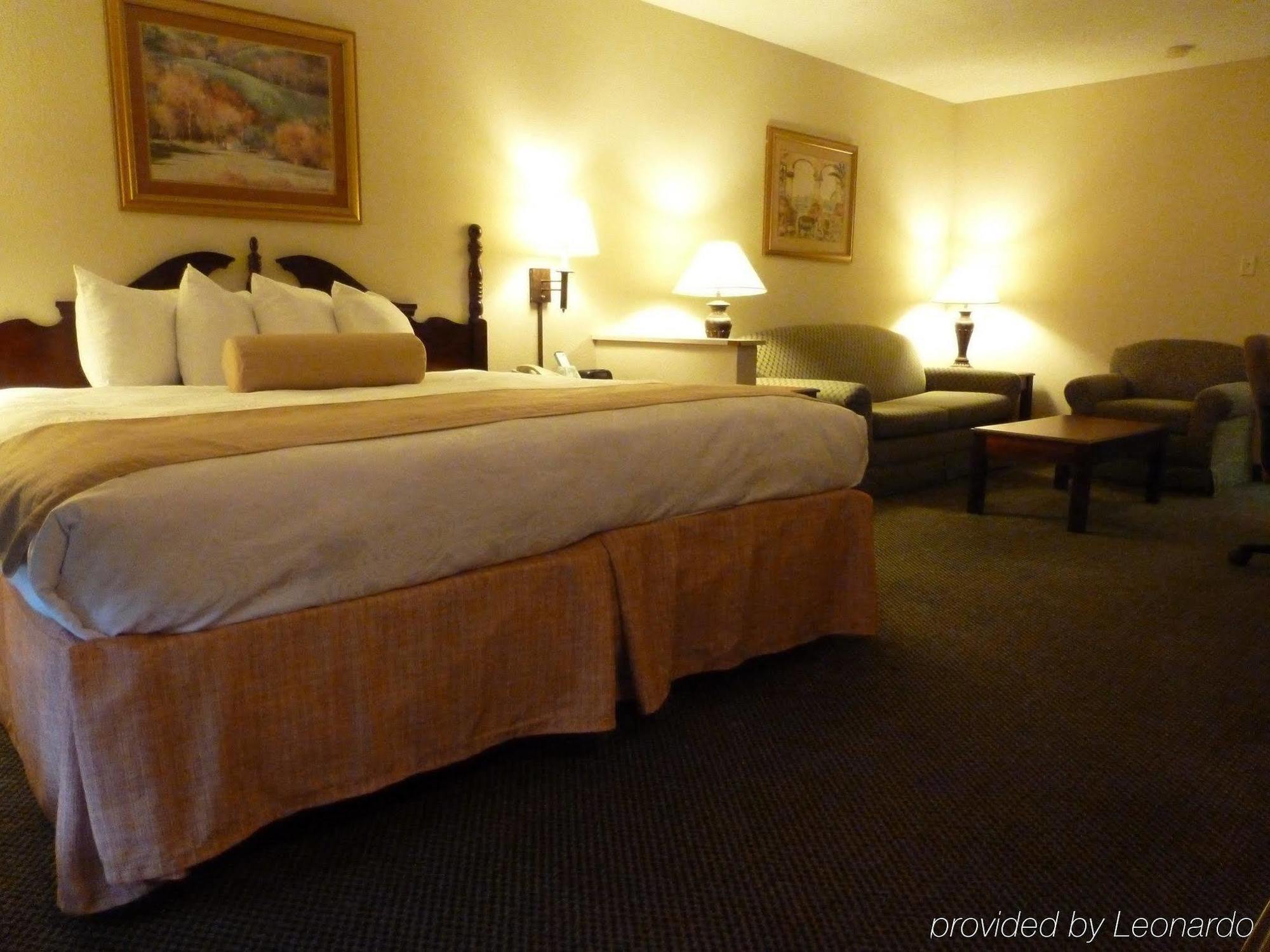 Holiday Inn Express & Suites Evansville North By Ihg Warrenton Kamer foto